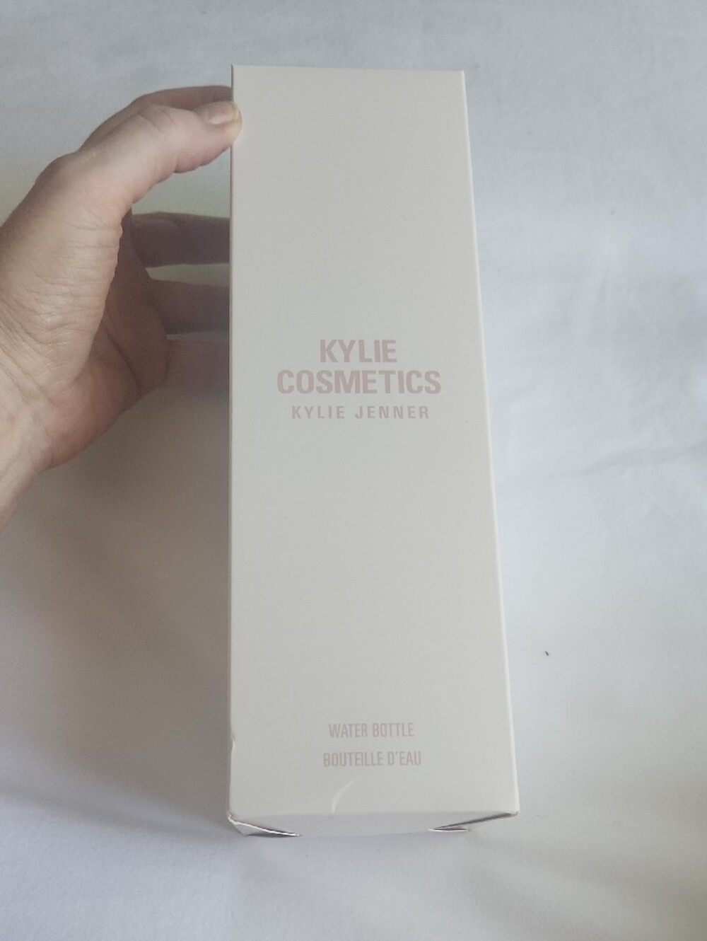 Kylie Cosmetics 20 Oz Glass Water Bottle Pink - Picture 7 of 11